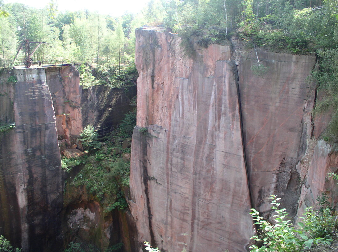 Rochlitzer Porphyrtuff Ist Iugs Heritage Stone Geologie Sachsen De